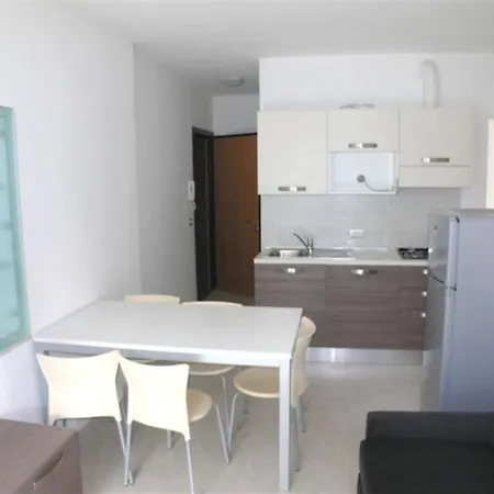 Apartment Equipped And Stylish Flat In *