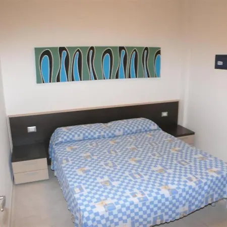 Equipped And Stylish Flat In Bibione
