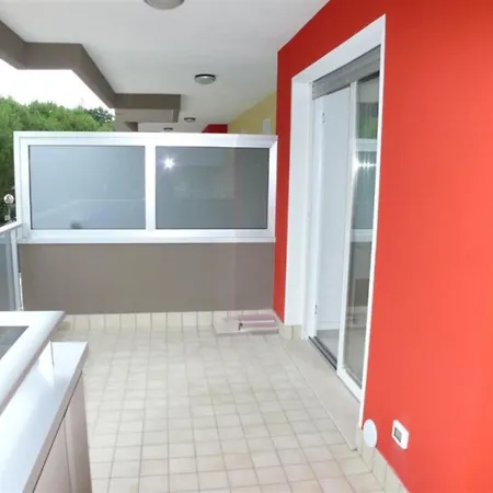 Apartment Equipped And Stylish Flat In Bibione