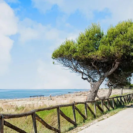 Equipped And Stylish Flat In * Bibione